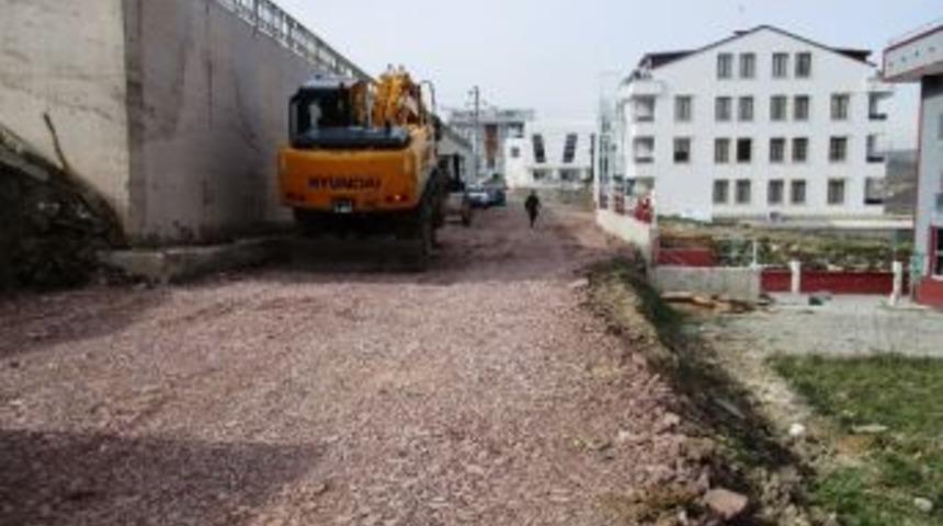 Top&ccedil;ular&rsquo;daki &Ccedil;alışma S&uuml;r&uuml;yor