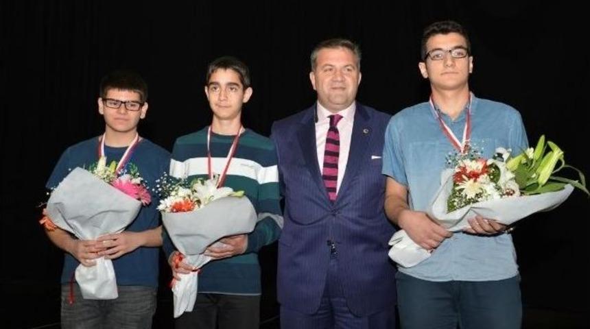 Mersinli &Ouml;ğrencilerin Proje Başarısı