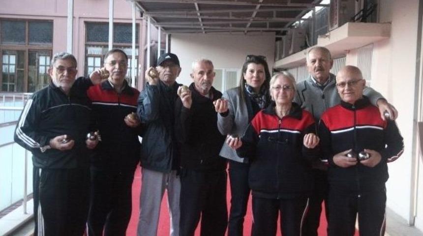 (&ouml;zel Haber) 60&rsquo;ından Sonra Bocce &Ouml;ğrenen Gen&ccedil;ler Kupa Hedefliyor