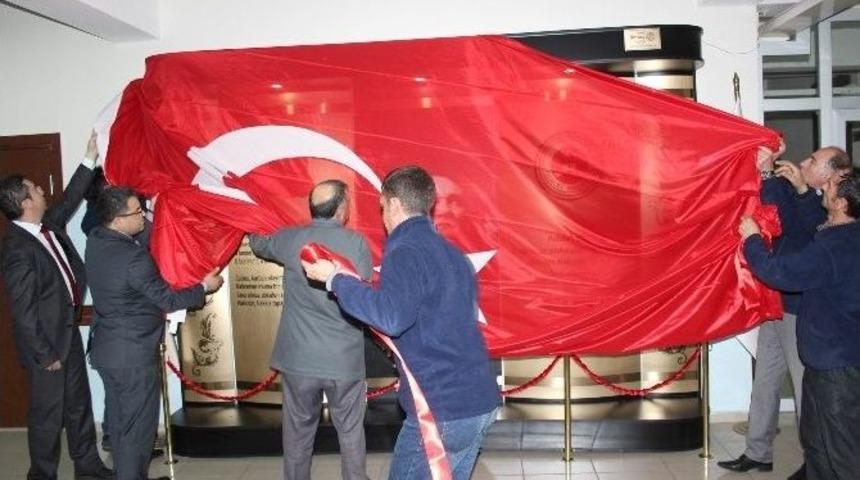 Salihli Adliyesinde Yenilenen Atat&uuml;rk K&ouml;şesi A&ccedil;ıldı