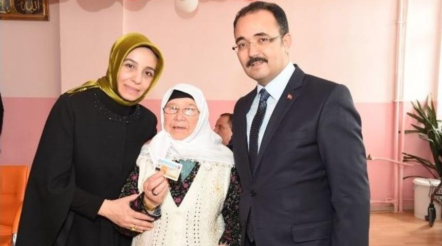 Nurullah Cahan, &ldquo;her Zaman Yaşlılarımızın Yanındayız&rdquo;