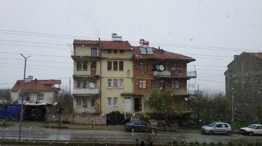 Mart Karı Şaşırttı