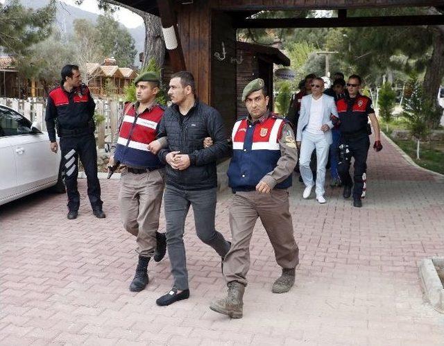 Çiftlikte Toplanan Suç Makinelerine Baskın: 13 Gözaltı 2