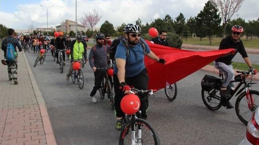 Pedalları &rsquo;şehitler&rsquo; İ&ccedil;in &Ccedil;evirdiler