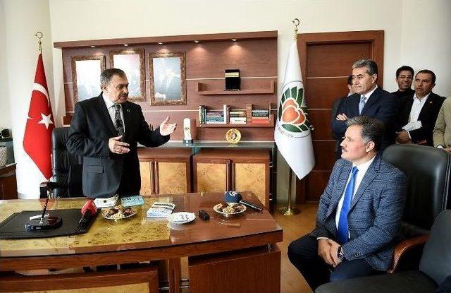Orman Ve Su İşleri Bakanı Veysel Eroğlu: 1