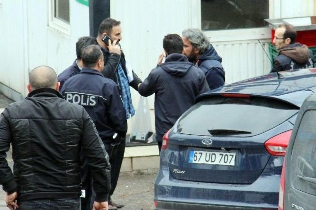 Erdemir&rsquo;de G&uuml;venlik G&ouml;revlisi Arkadaşını Vurdu