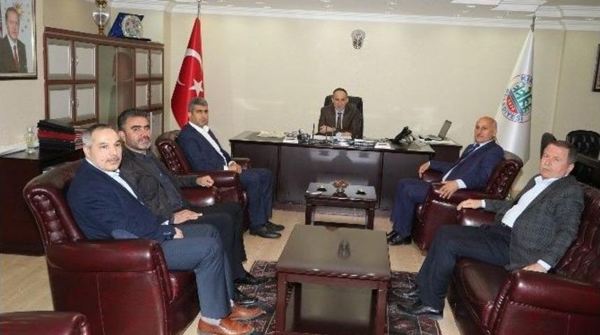 Başkan Işık&rsquo;tan Kırıkkale Belediyesi&rsquo;ne Ziyaret