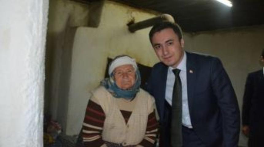 Kaymakamdan Yaşlı Kadına Devlet Şefkati