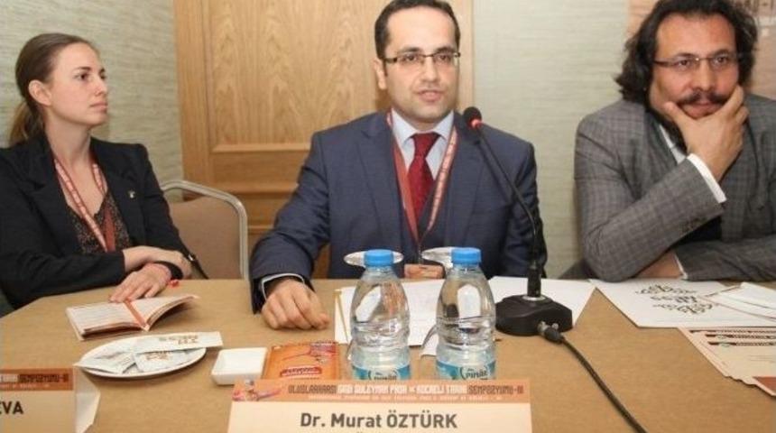 Sempozyumda İzmit&rsquo;in 46 Yıl Başkentliği Ele Alındı