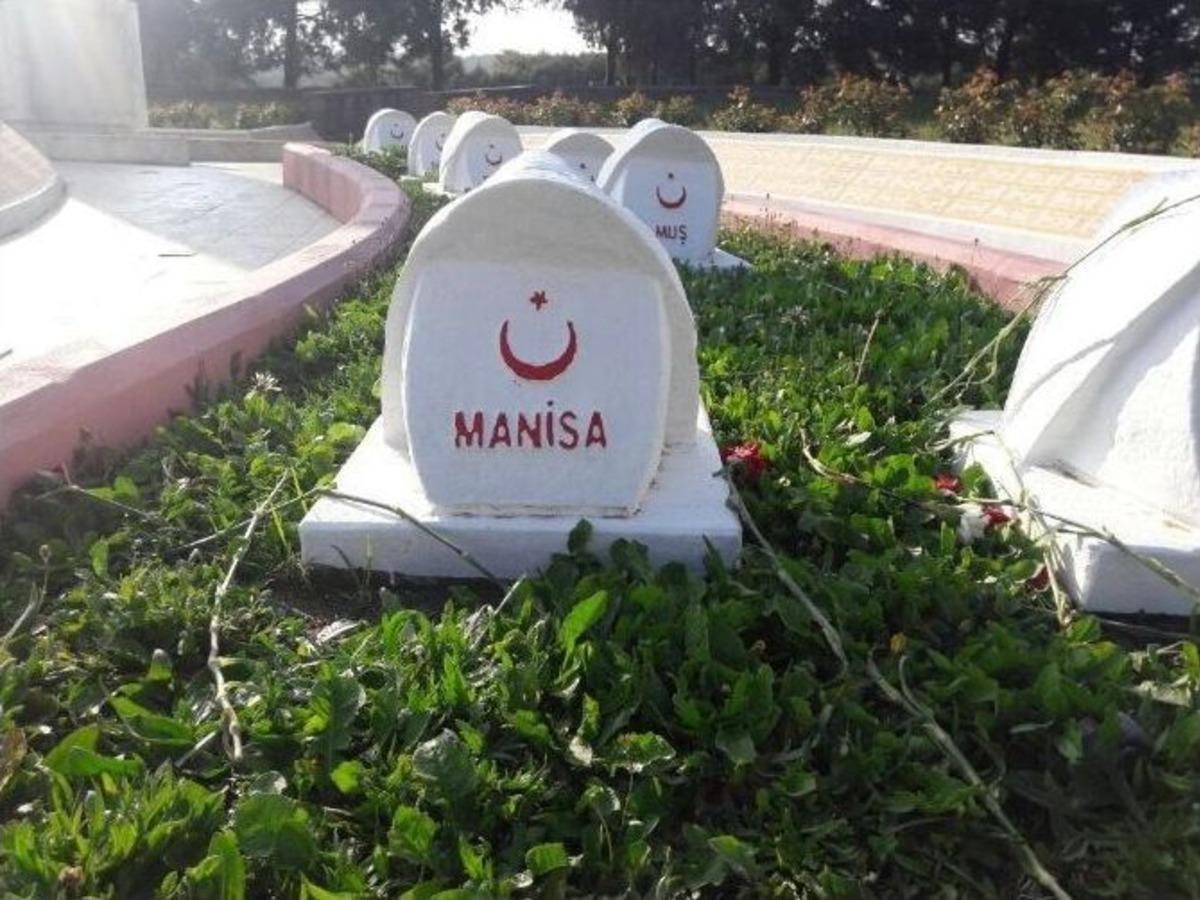 Binlerce Gen&ccedil; &Ccedil;anakkale&rsquo;yi Gezdi