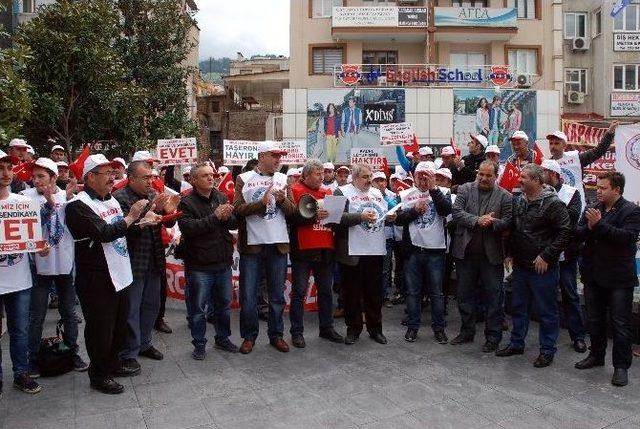Belediye İş&ccedil;ilerinden Kadro Eylemi 2