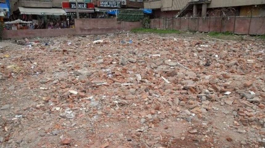 Bağlar&rsquo;ın 50 Yıllık Sağlık Ocağı Yıkıldı