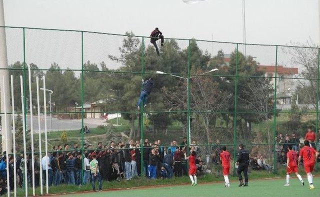 Amat&ouml;r Ma&ccedil;ta Tekmeler Ve Yumruklar Konuştu 2
