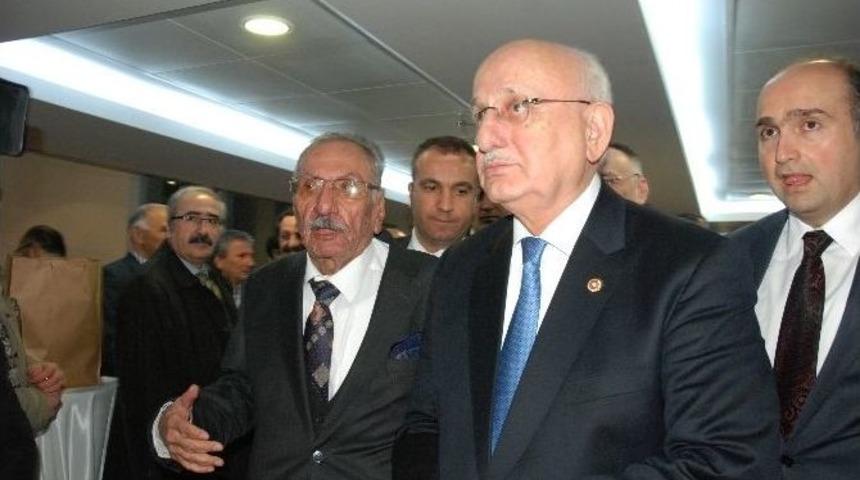 Tbmm Başkanı Kahraman "g&ouml;k Sultan Abd&uuml;lhamid Han" Oyununun Galasına Katıldı