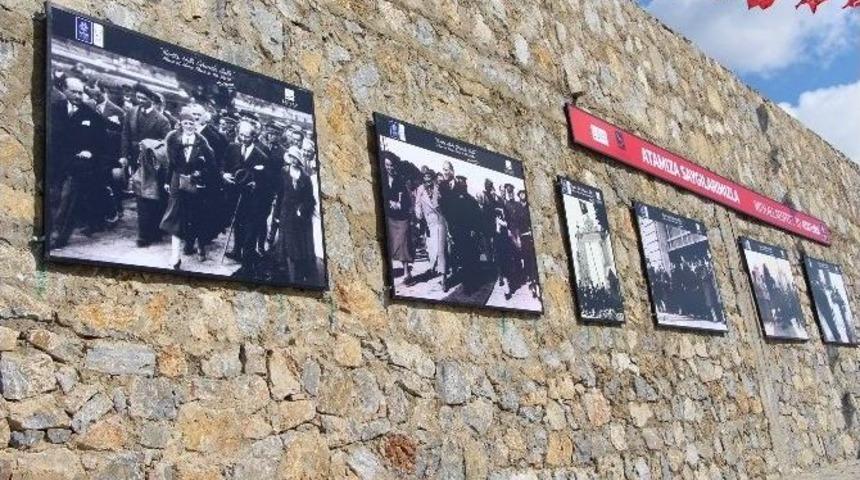 Kuşadası&rsquo;nda Bulvar Duvarında Atat&uuml;rk K&ouml;şesi A&ccedil;ıldı