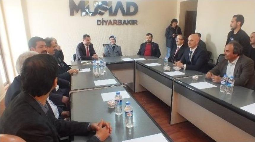 D&uuml; Rekt&ouml;r&uuml; Sara&ccedil;&rsquo;tan Musiad Diyarbakır Şubesine Ziyaret