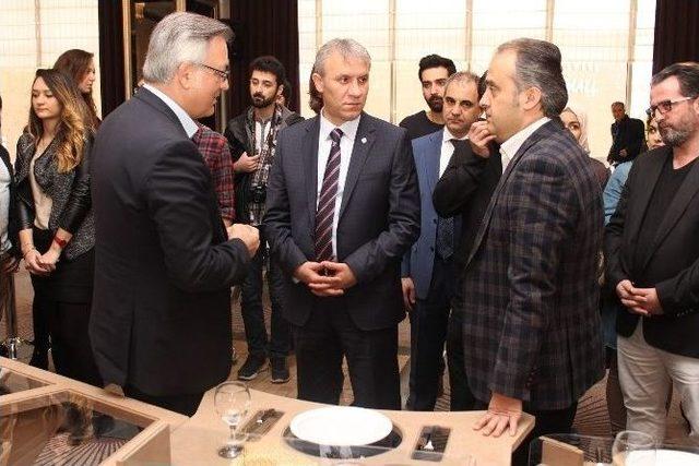 &rsquo;ineg&ouml;l Sofrası&rsquo; Kuruldu 1