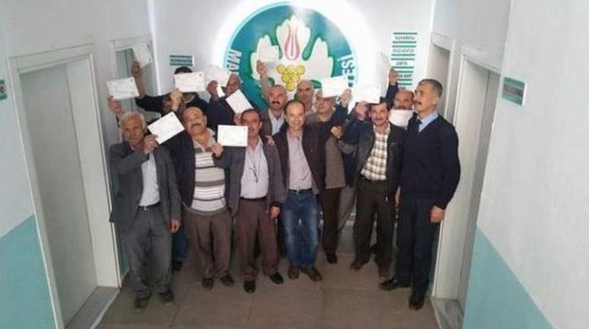 Demirci&rsquo;de 134 Hak Sahibine J Plaka