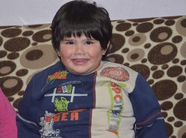 (&ouml;zel Haber) &Uuml;&ccedil; &Ccedil;ocuğu Da Sakat Olan Aile Yardım Bekliyor 3