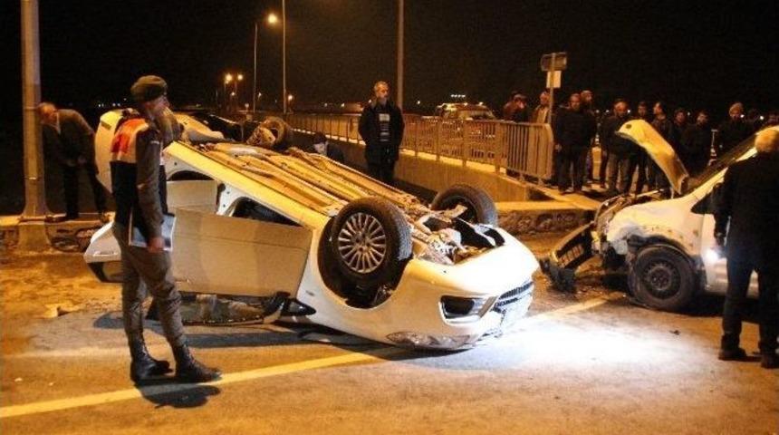 Sakarya&rsquo;da Trafik Kazası: 2 Yaralı