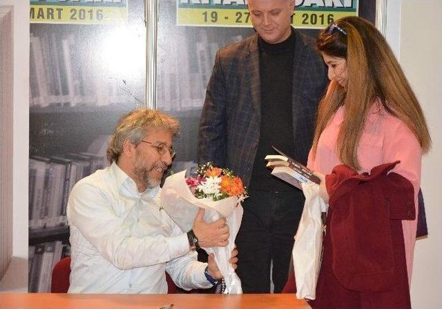 Can D&uuml;ndar&rsquo;dan Davayı Takip Eden Konsoloslar A&ccedil;ıklaması 1
