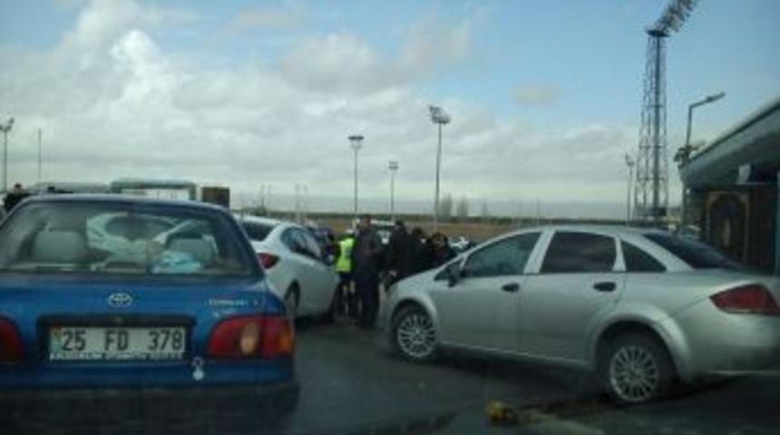 G&uuml;venlik &Ouml;nlemlerinden Gazeteciler Nasibini Aldı