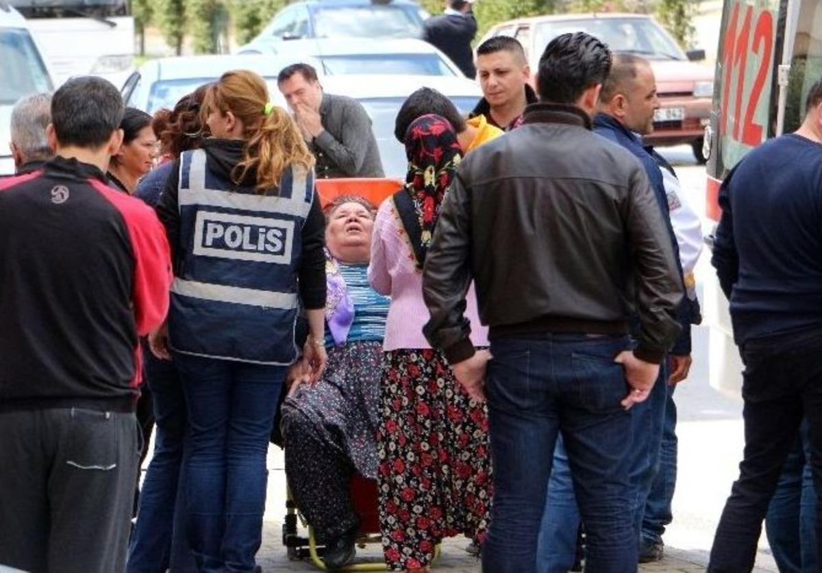 Şehidin Evine Taziye Akını