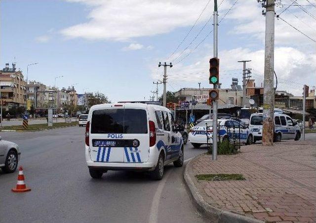 Kamyonun Altında Kalan Geç Kadın Ölümden Döndü