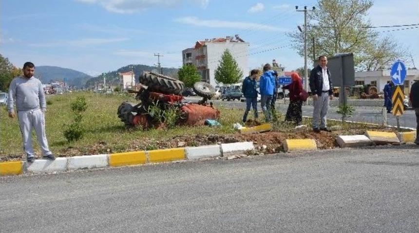 Ortaca&rsquo;da Trafik Kazası; 1&rsquo;i Ağır 2 Yaralı