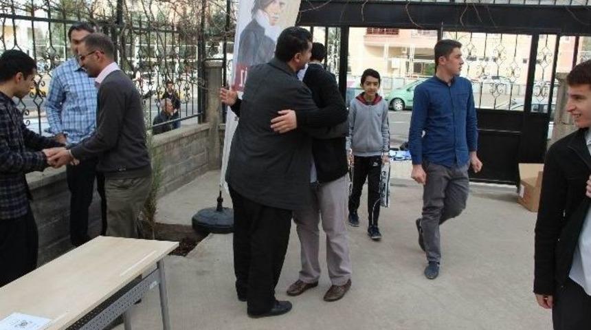 Bedi&uuml;zzaman Said Nursi Vefatının 56. Yılında Diyarbakır&rsquo;da Da Anıldı