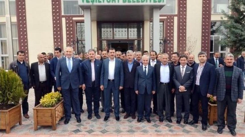 Bakan T&uuml;fenkci, Yeşilyurt Belediyesi&rsquo;ni Ziyaret Etti