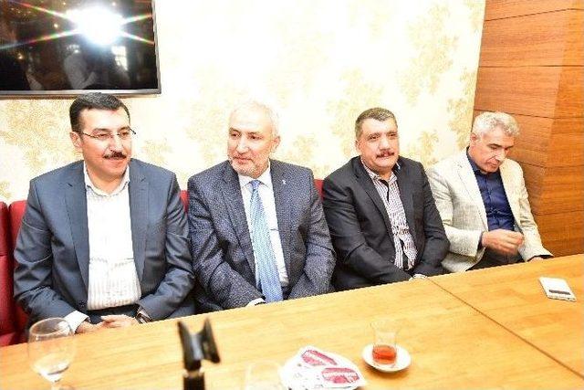 Bakan Bülent Tüfenkci Battalgazi Meclis Üyeleri İle Bir Araya Geldi