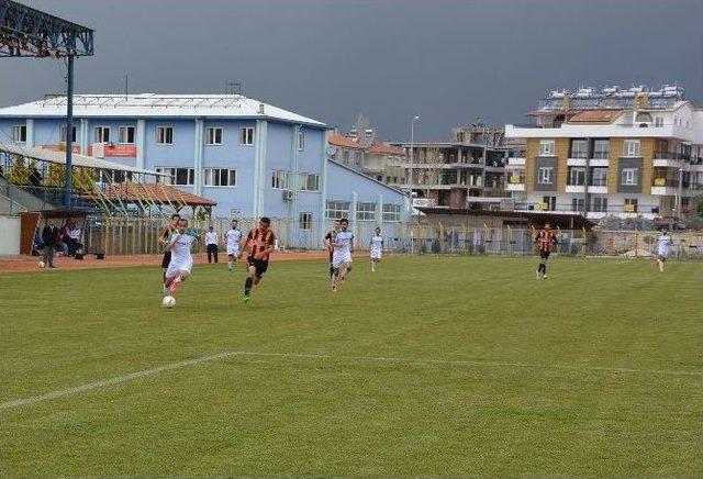 Korkutelispor, Finike Belediyespor&rsquo;a 2-1 Yenildi 1