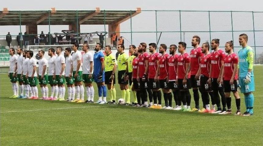 B&uuml;y&uuml;kşehir Lidere Diş Ge&ccedil;iremedi