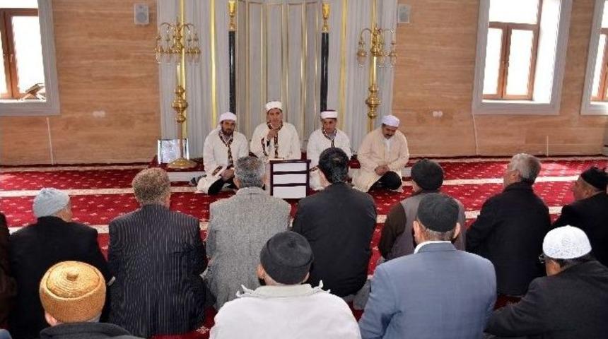 Bitlis’te Bediüzzaman Said Nursi İçin Mevlit Okutuldu