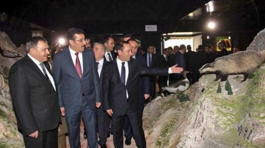 Bakanlar Yaban Hayatı Tanıtım Merkezi’ni Ziyaret Etti