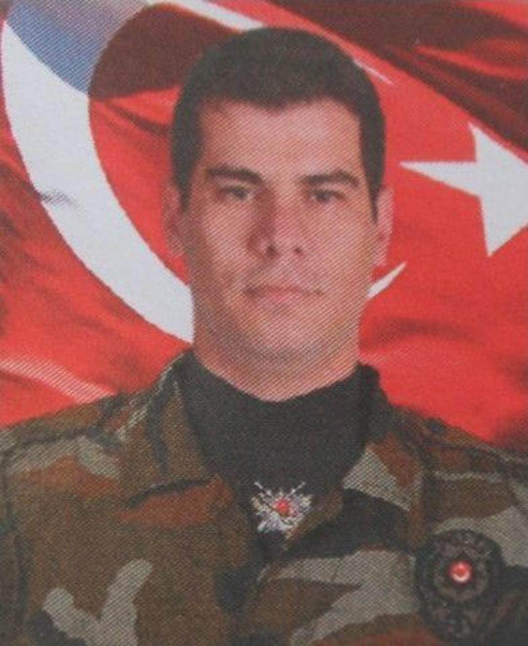 Nusaybin Şehitleri G&ouml;zyaşlarıyla Uğurlandı