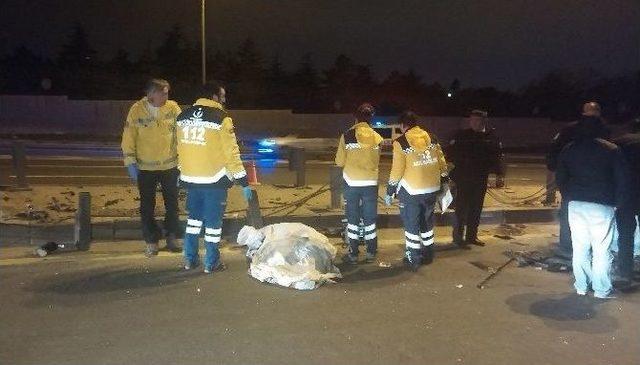 Başkent&rsquo;te Trafik Kazası: 1 &Ouml;l&uuml;, 4 Yaralı 3