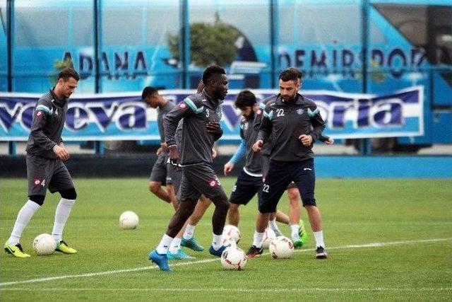 Adana Demirspor Seri Peşinde