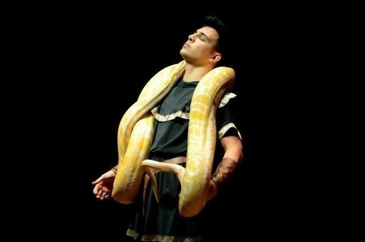 Carmen Sirki Çocukları Eğlendirdi G1