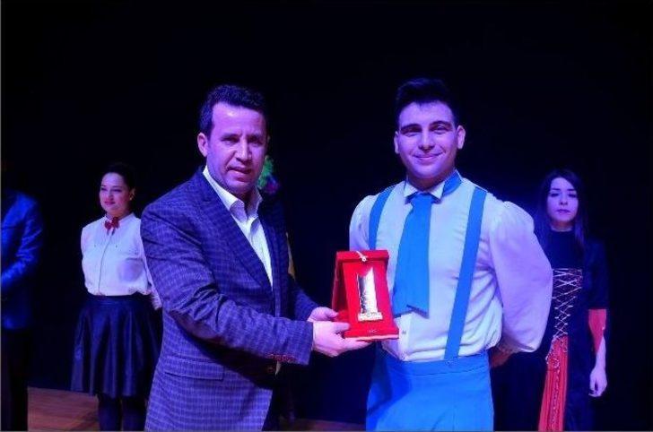 Carmen Sirki Çocukları Eğlendirdi G4