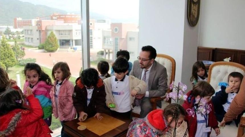 Ad&uuml;, Toplumun 7&rsquo;den 70&rsquo;ini Kucaklıyor