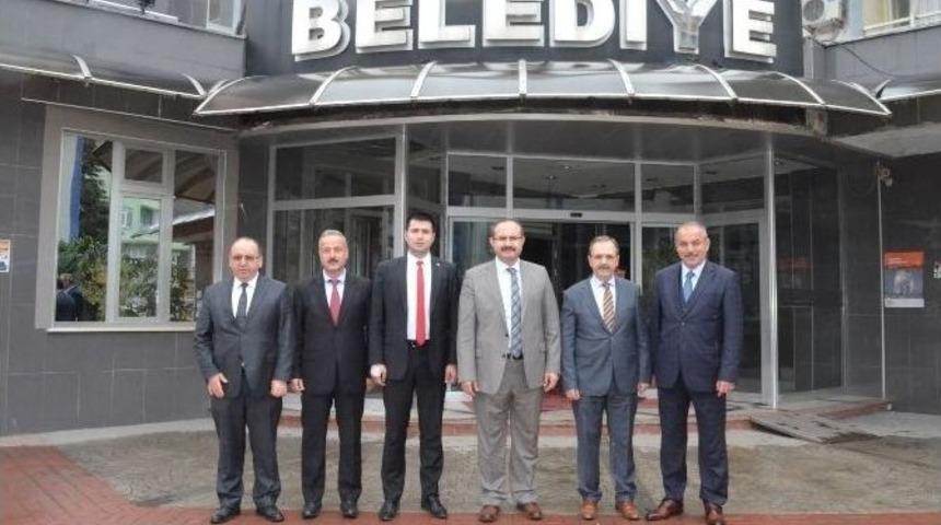 Ayancık Ve T&uuml;rkeli Protokol&uuml;nden Başkan Şahin&rsquo;e Ziyaret