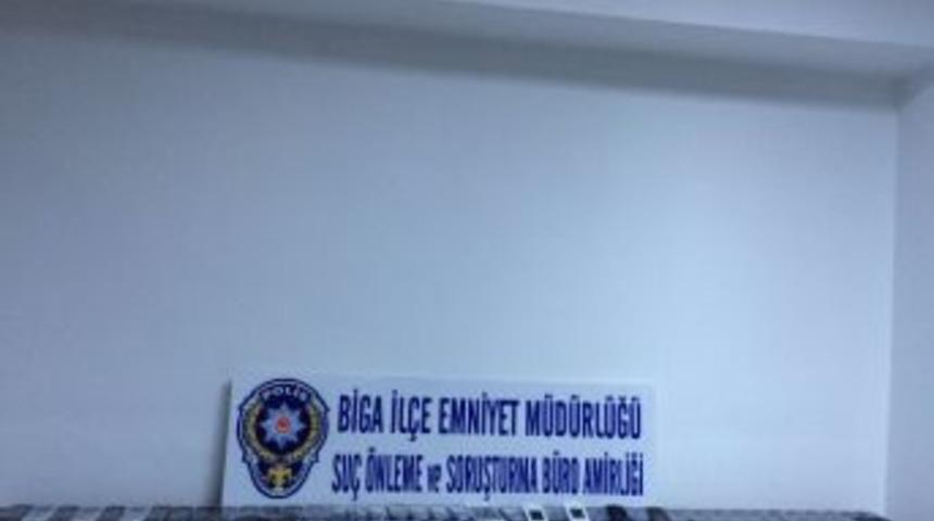 Biga&rsquo;da Ka&ccedil;ak Cep Telefonu Operasyonu