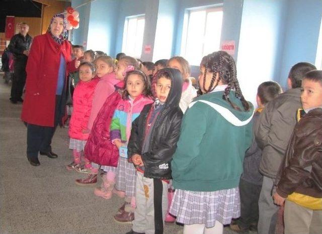 Hisarcık&rsquo;ta Kitap Şenliği 1