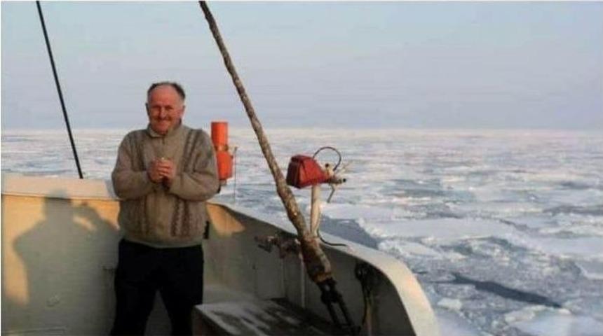 Kırım K&ouml;pr&uuml;s&uuml;ne &Ccedil;arpan Gemi Kaptanının &Ccedil;ocukları Yardım Bekliyor