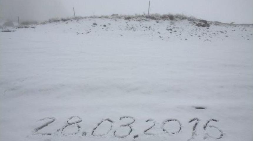 Erciyes&rsquo;e Mart Ayında Kar S&uuml;rprizi