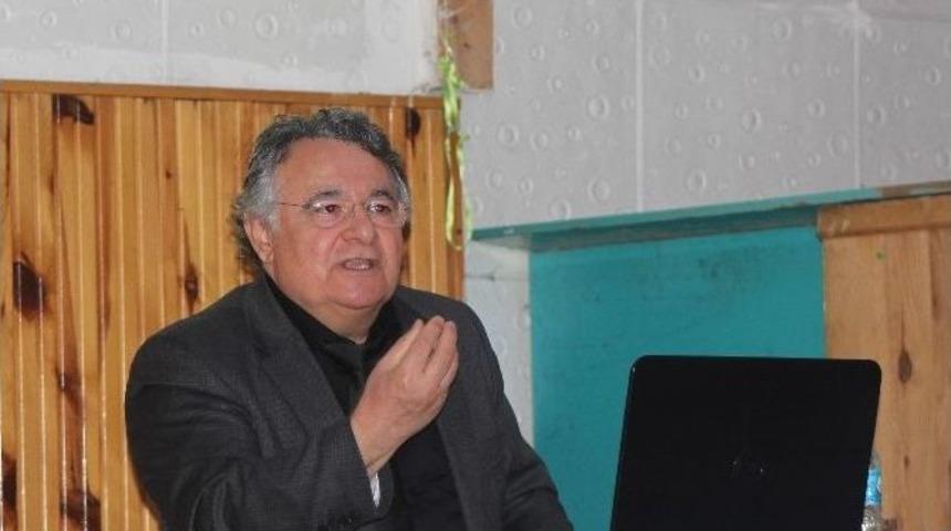 Arı Yetiştiricileri Bilgilendirildi