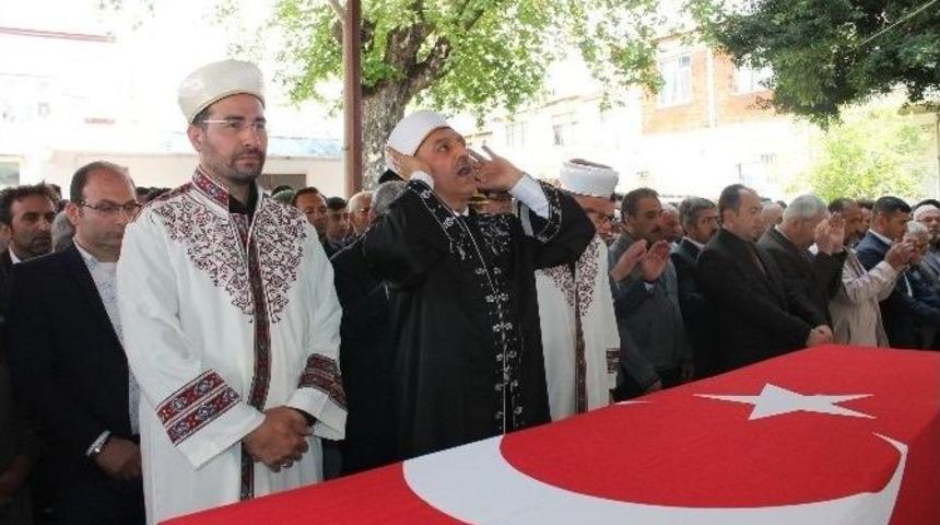 Piyade Asteğmen Toprağa Verildi