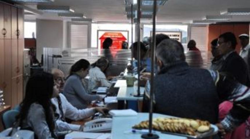 Yıllık Gelir Vergisi Beyanname Verme S&uuml;resi Uzatıldı